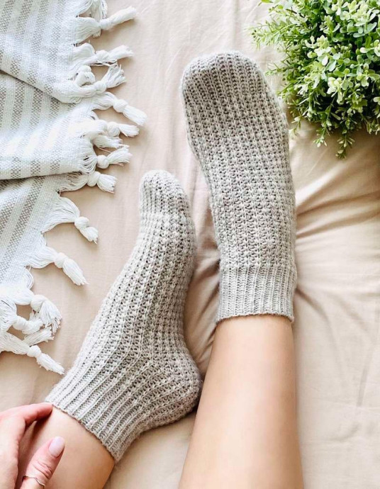 Вʼязані шкарпетки жіночі